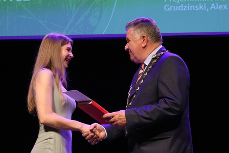 ZLATE PETICE 17 FOTO LJUBO VUKELIČ